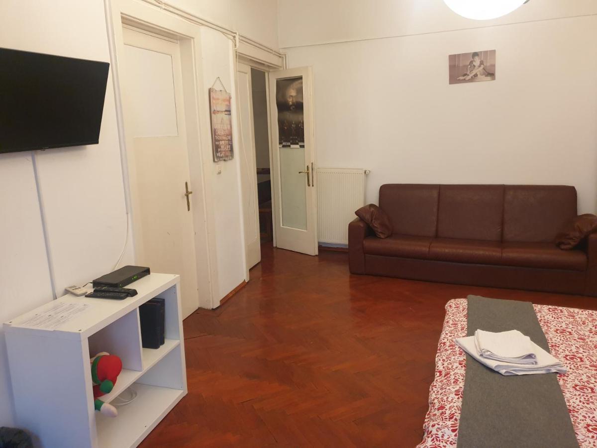 La Casa De Danel Apartment บูคาเรสต์ ภายนอก รูปภาพ
