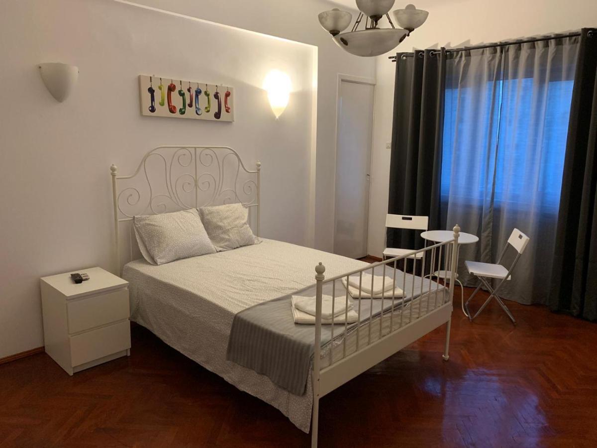 La Casa De Danel Apartment บูคาเรสต์ ภายนอก รูปภาพ