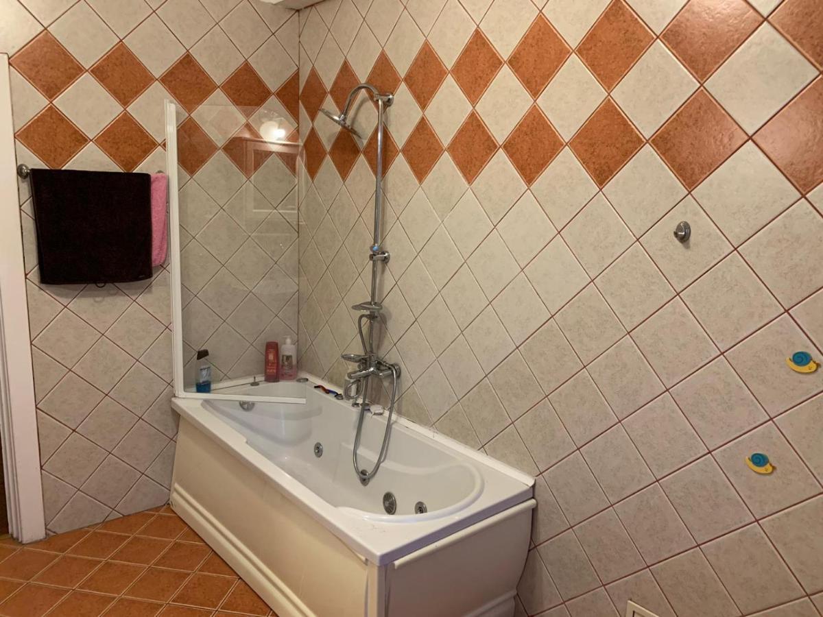 La Casa De Danel Apartment บูคาเรสต์ ภายนอก รูปภาพ